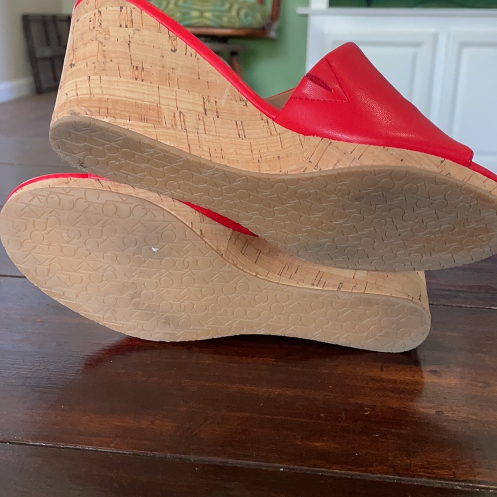 Calvin Klein heels worn once - Picture 4 of 4